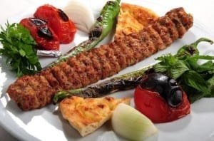 اشهر 10 اكلات تركية عليك تجربتها 6 كباب اضنة