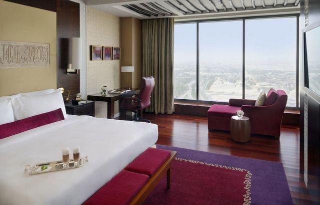 تبحث عن أفضل فنادق دبي ذاتية الخدمة؟ فنادق دبي شارع الشيخ زايد تُحقق لك هذا الغرض