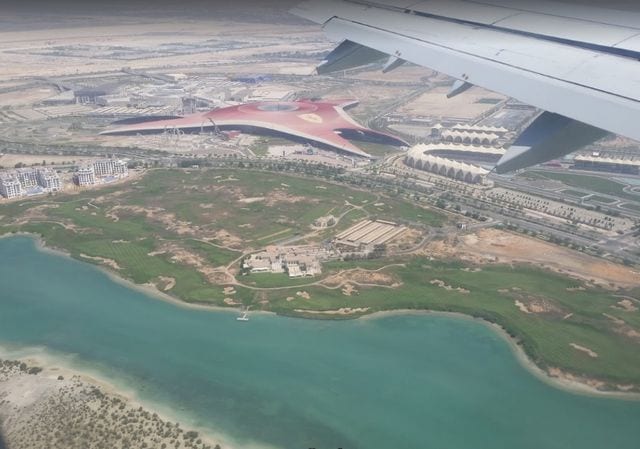 مطار ابو ظبي الدولي : الدليل الشامل للمسافرين