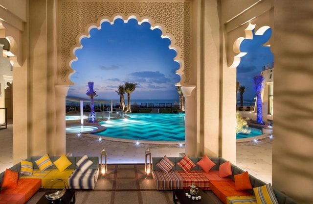 ابرز شاليهات عجمان على البحر وأكثرها فخامة ورقي هو فندق قصر عجمان ابرز شاليهات عجمان على البحر وأكثرها فخامة ورقي هو فندق قصر عجمان