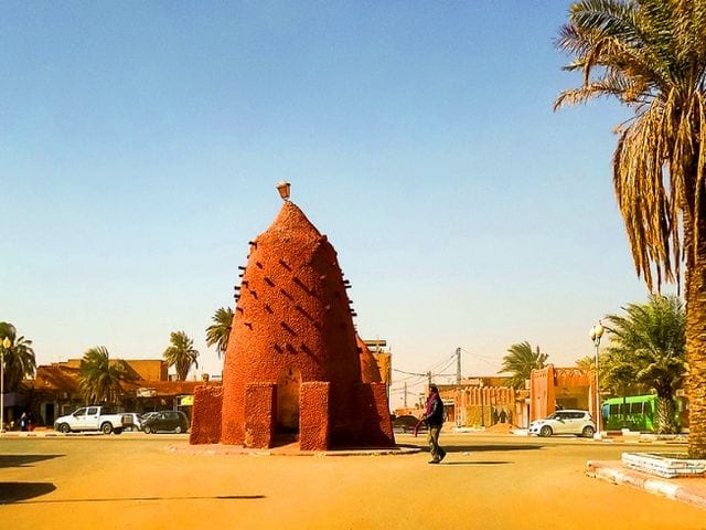 habib kaki السياحة في صحراء الجزائر