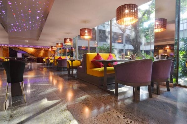 فندق امباسادور في مدينة بانكوك