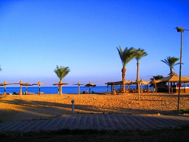 اجمل الشواطئ في العقبة