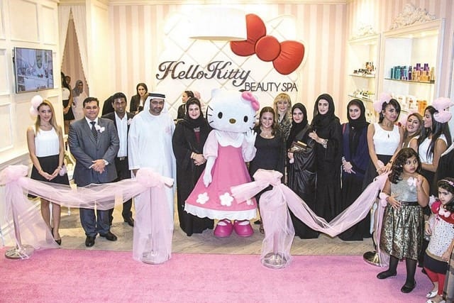 الأفنيوز مول بالكويت الأفنيوز مول بالكويت
