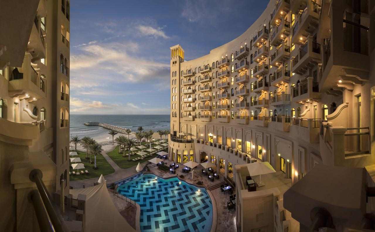 Bahi Ajman Palace Hotel 1 - مراجعه عن فندق قصر عجمان في الامارات