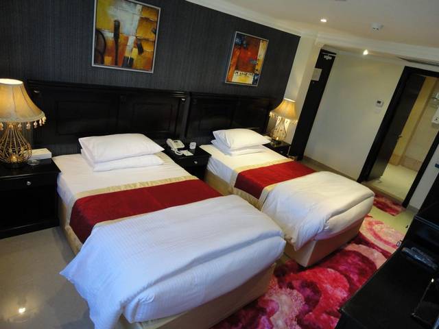 يُعد  فندق الاندلس البحرين أرقى فنادق البحرين لكونها تضم العديد من المرافق الخدمية والترفيهية