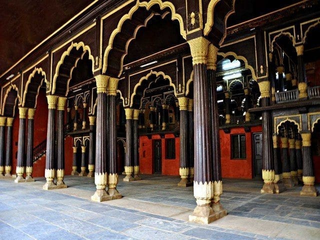 قصر بنجلور من اجمل الاماكن السياحية في بنجلور