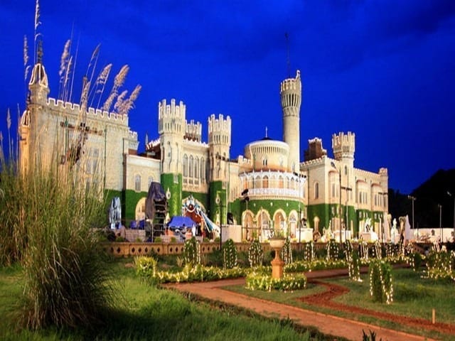 حدائق قصر بنجلور