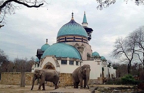 حديقة حيوانات بودابست في المجر 