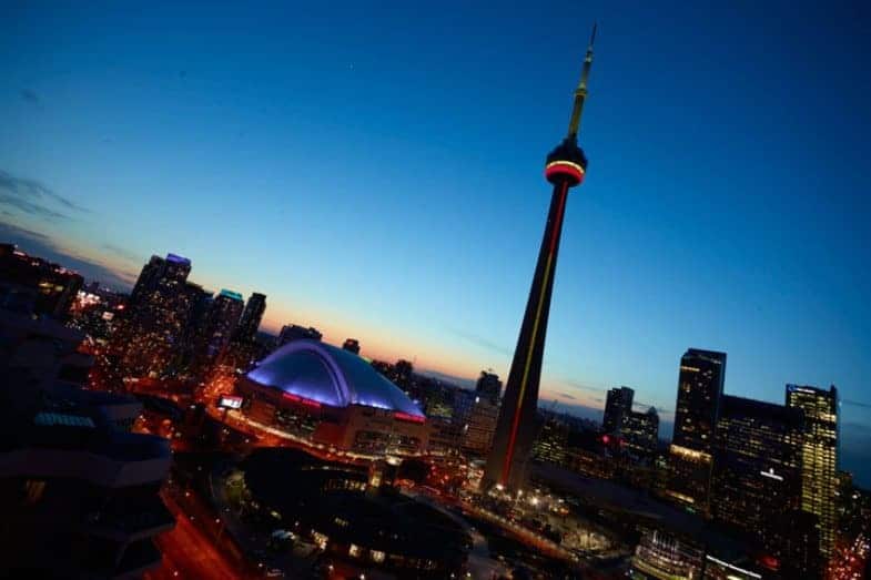 أفضل 6 أنشطة في برج سي ان تورنتو كندا