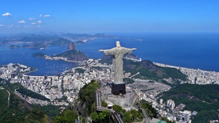 تمثال المسيح الفادي ريو دي جانيرو