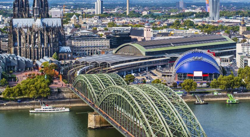 أفضل 8 من فنادق كولون المانيا الموصى بها 2022