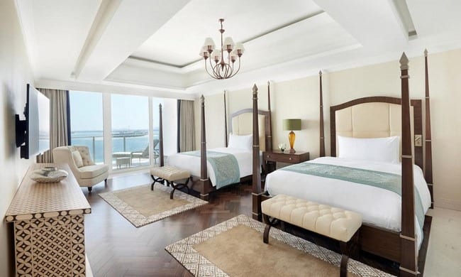 مجموعة فندق النخله دبي تٌعد من أفضل الفنادق التي تُتيح الرفاهية والراحة في آن واحد