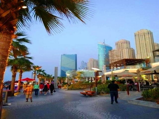 شارع جي بي آر من اجمل شوارع دبي
