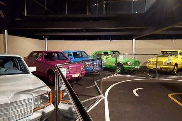 متحف الامارات الوطني للسيارات