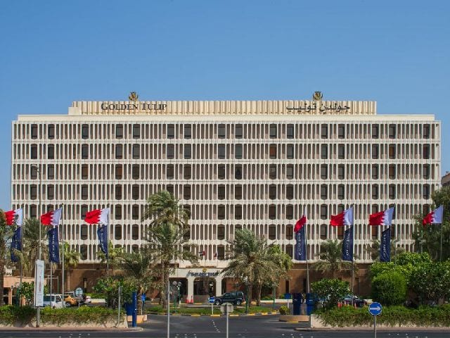 يتميز فندق جولدن توليب البحرين بمظهر رائع من الخارج يتميز فندق جولدن توليب البحرين بمظهر رائع من الخارج