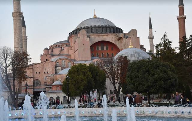 أفضل 5 انشطة عند زيارة جامع ايا صوفيا اسطنبول
