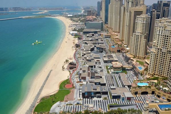 شاطئ الجي بي ار من أجمل شواطئ دبي