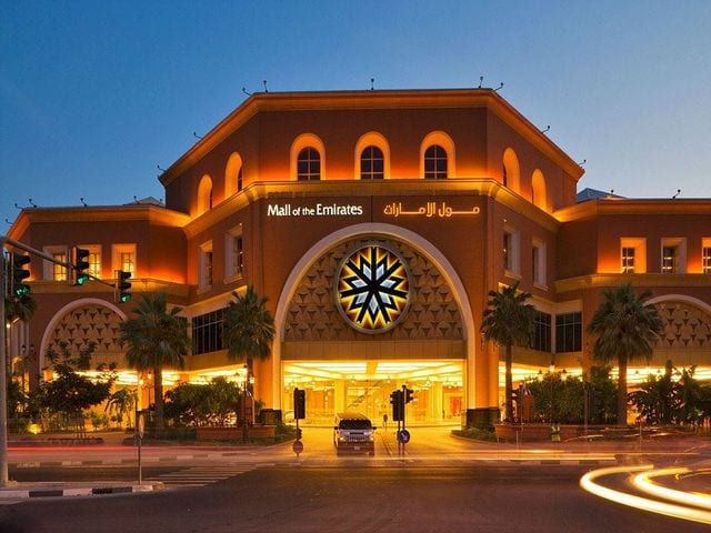 أفضل 10 أنشطة في مول الامارات دبي مول الامارات دبي