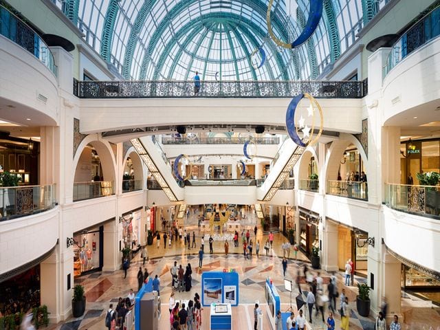 أفضل 10 أنشطة في مول الامارات دبي مول الامارات دبي في الإمارات