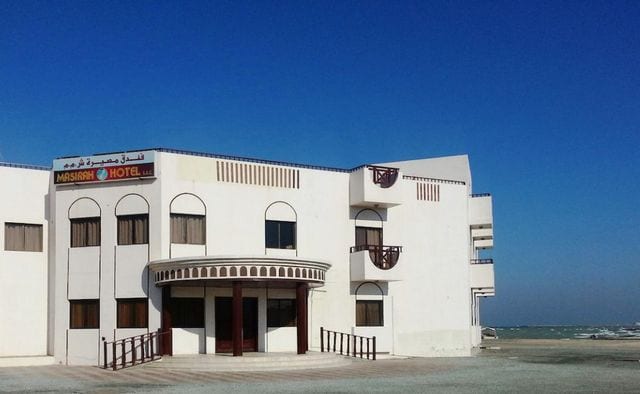 نستعرض وإياكم اجمل فنادق مصيرة عمان نستعرض وإياكم اجمل فنادق مصيرة عمان