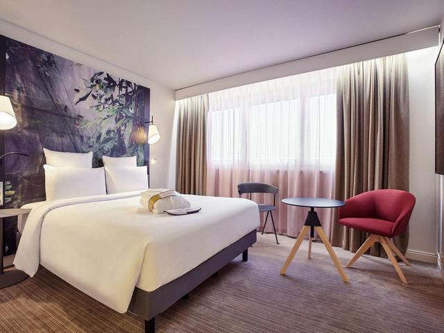 مواصفات و اسعار الغرف في فندق ميركيور لاديفانس باريس