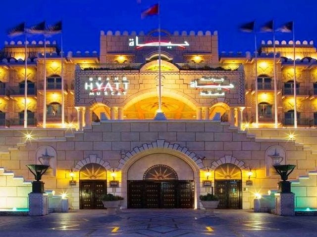 جراند حياة يتصدر قائمة فنادق في مسقط على البحر بفضل العديد من الخدمات التي يقدمها جراند حياة يتصدر قائمة فنادق في مسقط على البحر بفضل العديد من الخدمات التي يقدمها