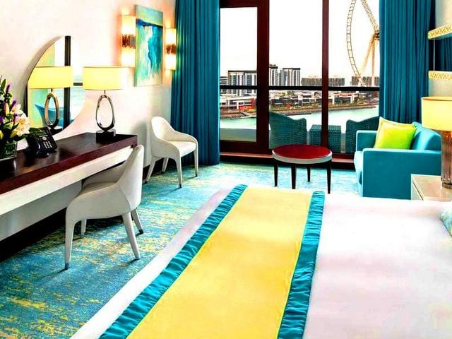 يتواجد فندق جيه ايه اوشن فيو ضمن منطقة قريبة من الخدمات والعديد من معالم السياحة في دبي