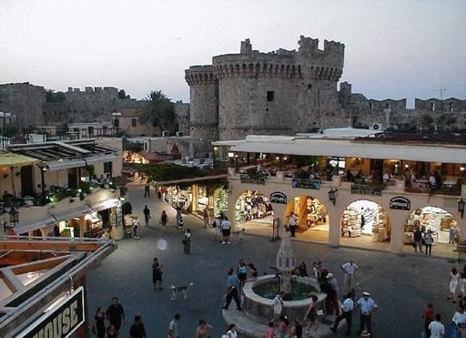 أفضل 6 أنشطة في المدينة القديمة في رودس اليونان