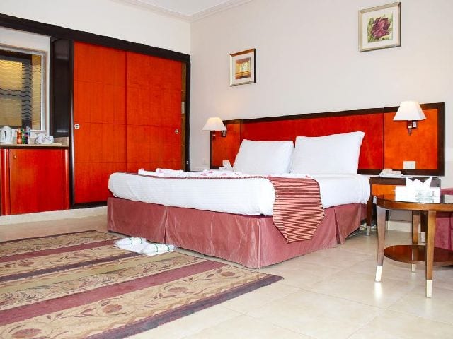 أحد غرف مجموعة فنادق شرم الشيخ 4 نجوم خليج نبق وهو فندق ريحانة شرم الشيخ