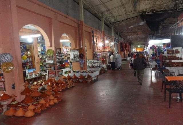 سوق الاحد في مدينة اغادير