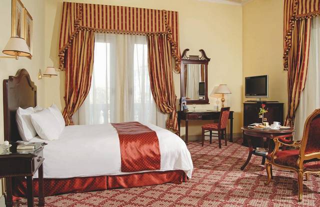  فندق سيسل الاسكندرية من أفضل الفنادق للعوائل فهي تضم غرف بتجهيزات كاملة