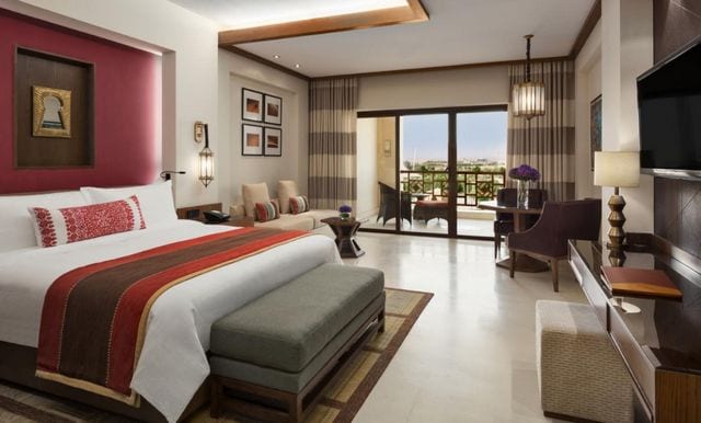 اجمل 10 منتجعات في الرياض موصى بها 2020 14 اجمل منتجع في الرياض يتمتع بواجهة مُذهلة وتصميم وإطلالة رائعة