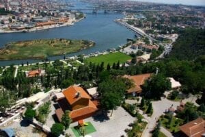 أفضل 7 انشطة عند زيارة تلة بيرلوتي اسطنبول