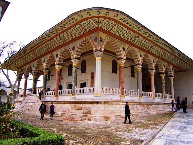 أفضل 10 أنشطة في قصر توبكابي اسطنبول توبكابي اسطنبول