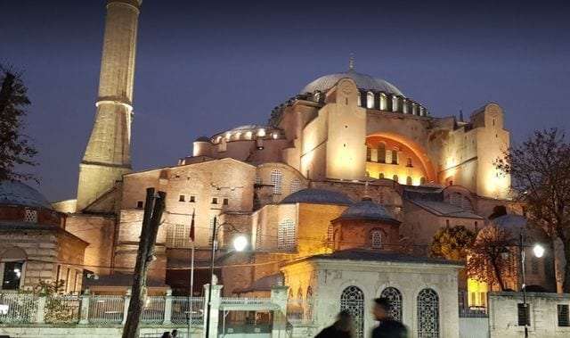 أفضل7 انشطة عند زيارة متحف ايا صوفيا اسطنبول آيا صوفيا اسطنبول