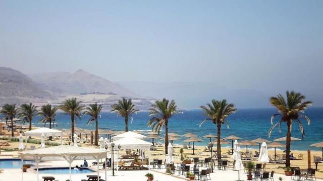 أفضل 6 من منتجعات العين السخنة موصى بها 2022 تمتاز اجمل منتجعات العين السخنة بإطلالاتها البحرية الجذابة