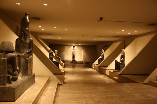 أفضل 9 من متاحف مصر الموصى بزيارتها 2022