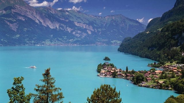 أفضل 3 انشطة في بحيرة برينز انترلاكن سويسرا