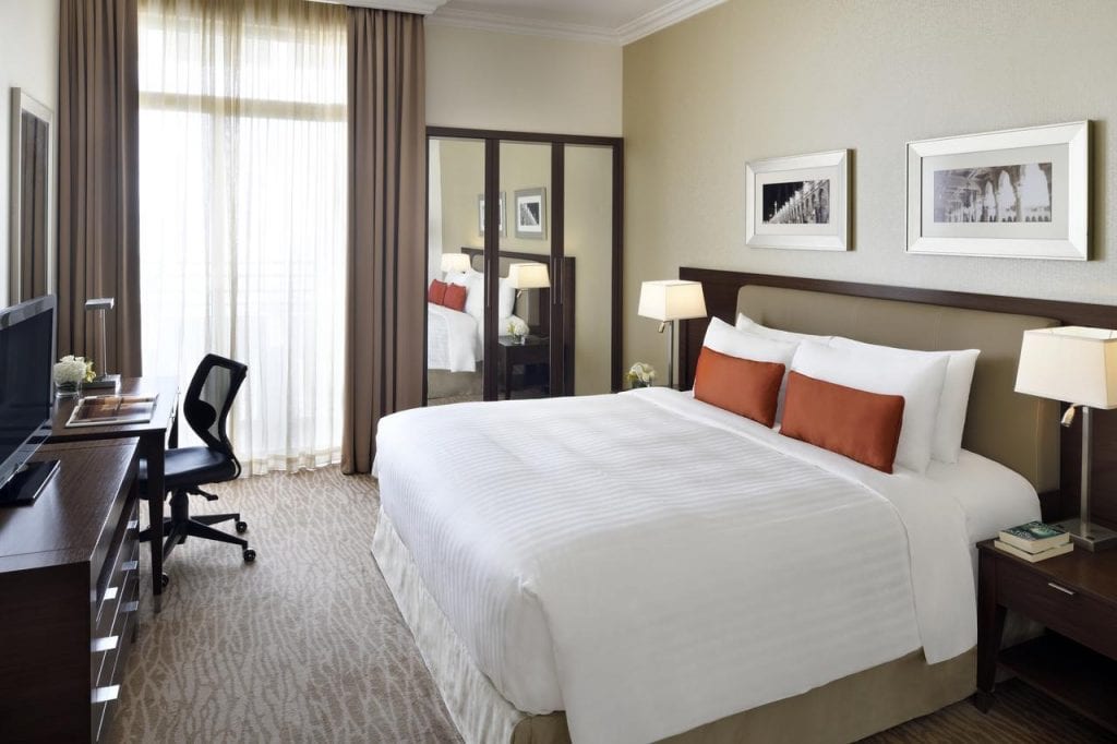شقق ماريوت الفندقية من شقق فندقية فخمة في الرياض فهي تقدم مرافق مُميّزة.
