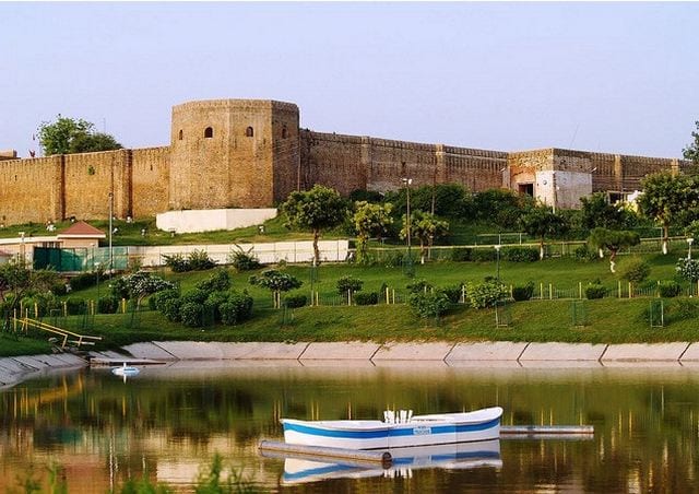 السياحة في كشمير السياحة في مدينة كشمير الهندية