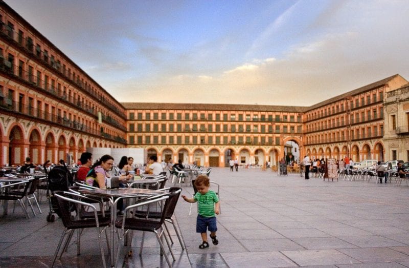 ساحة كوريديرا قرطبة من اهم معالم السياحة في مدينة قرطبة الاسبانية