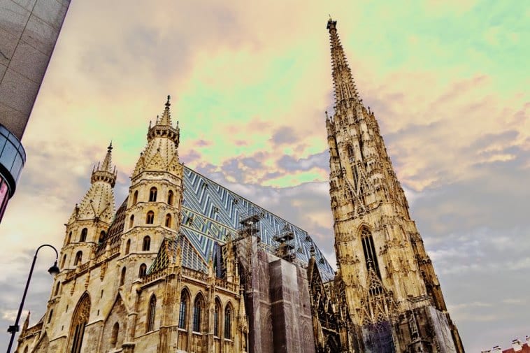 كاتدرائية سانت ستيفان من اجمل الاماكن السياحية في فيينا