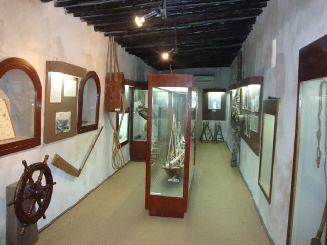 متحف رأس الخيمة يعتبر هذا المتحف من ابرز معالم السياحة في راس الخيمة 