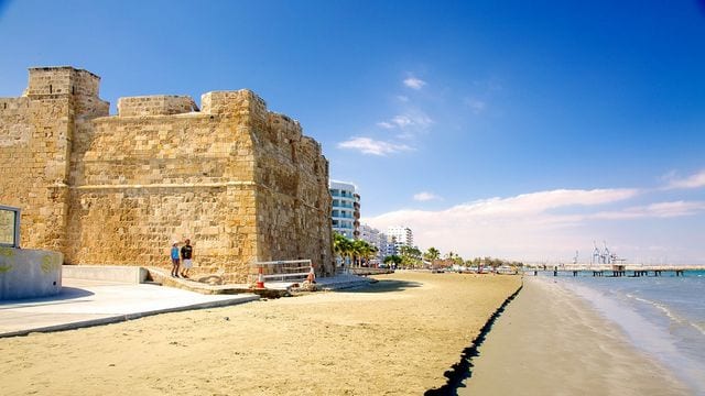 مدينة لارنكا من اجمل مدن قبرص اليونانية - صور من قبرص سياحة