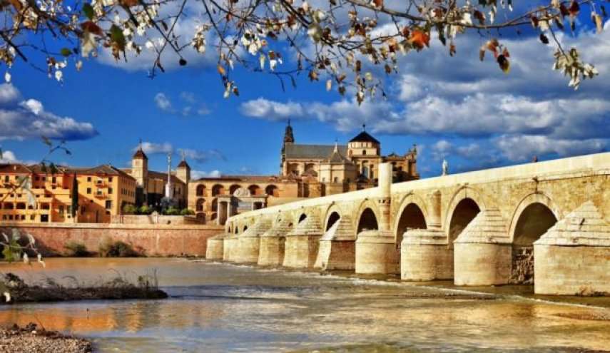 الجسر الروماني قرطبة من اجمل معالم قرطبة التاريخية