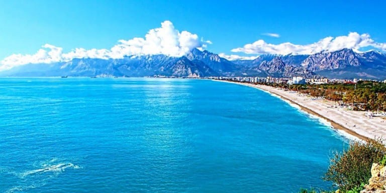 شواطئ انطاليا تركيا من اجمل وجهات السياحة في انطاليا