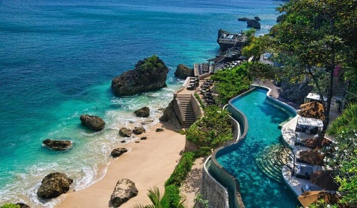 1604129378 731 bali resorts 2 1 - أفضل 10 من منتجعات بالي اندونيسيا الموصى بها 2022