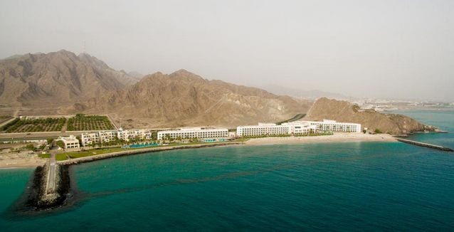 مراجعه عن منتجع راديسون بلو الفجيرة
