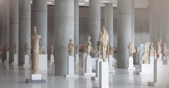 متحف الأكروبول من أفضل الاماكن السياحية في اثينا اليونان